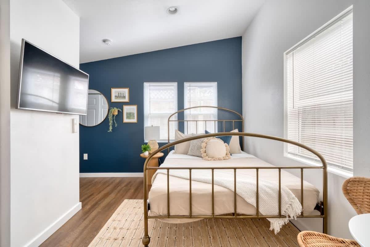 Stay Portland - Beach Vibes Getaway Near Burnside & Laurelhurst! Exterior photo